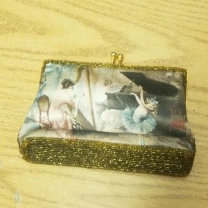 Beautiful vintage coin rn purse